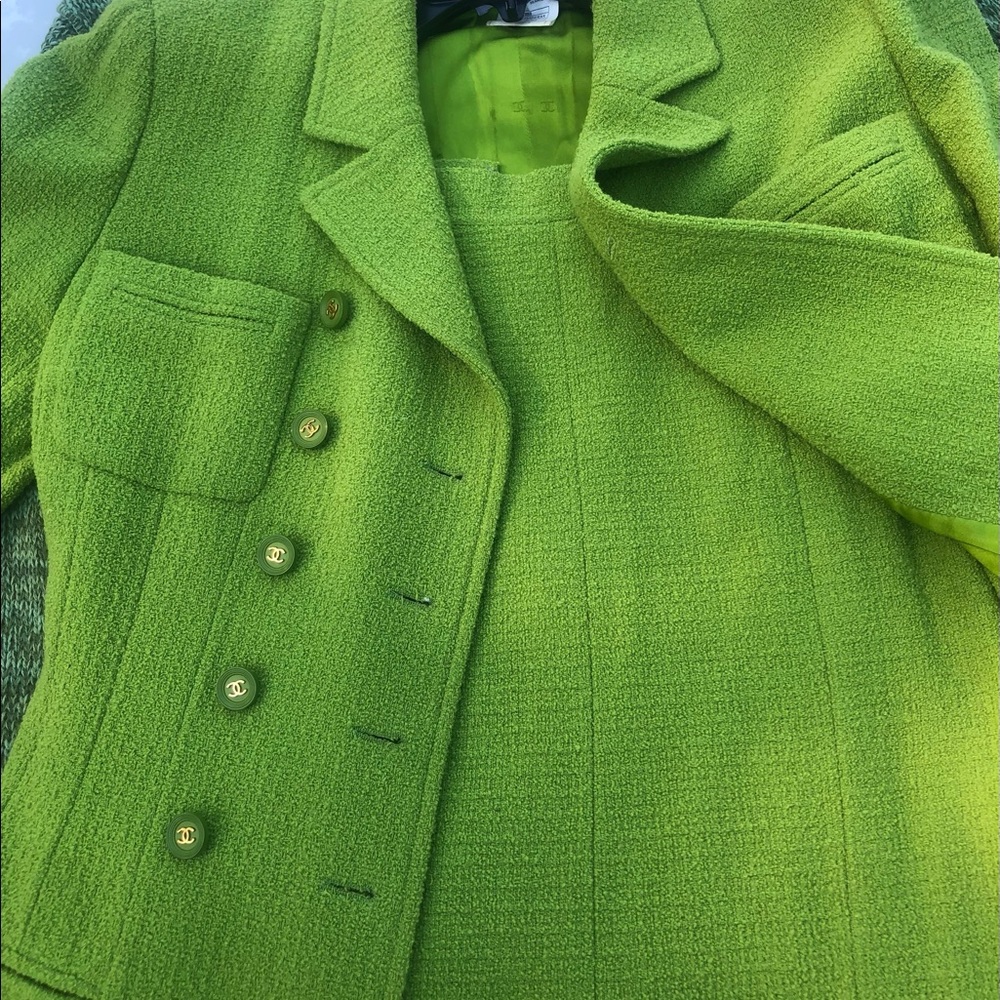 COPY - Authentic Chanel Lime Green ladies two pie…